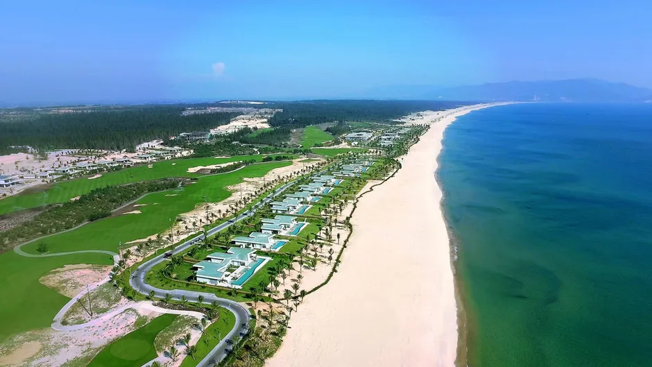 Biệt thự nghỉ dưỡng ven biển view thoáng